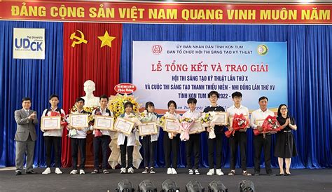  Bún Tê Shaoyang: Một Cảm Hứng Thơm Ngon Từ Lửa và Nước Dừa!