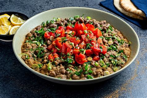  Ful Medames: Thêm Một Chút Cay Giòn Với Món Ăn Đậm đà Tự Do!